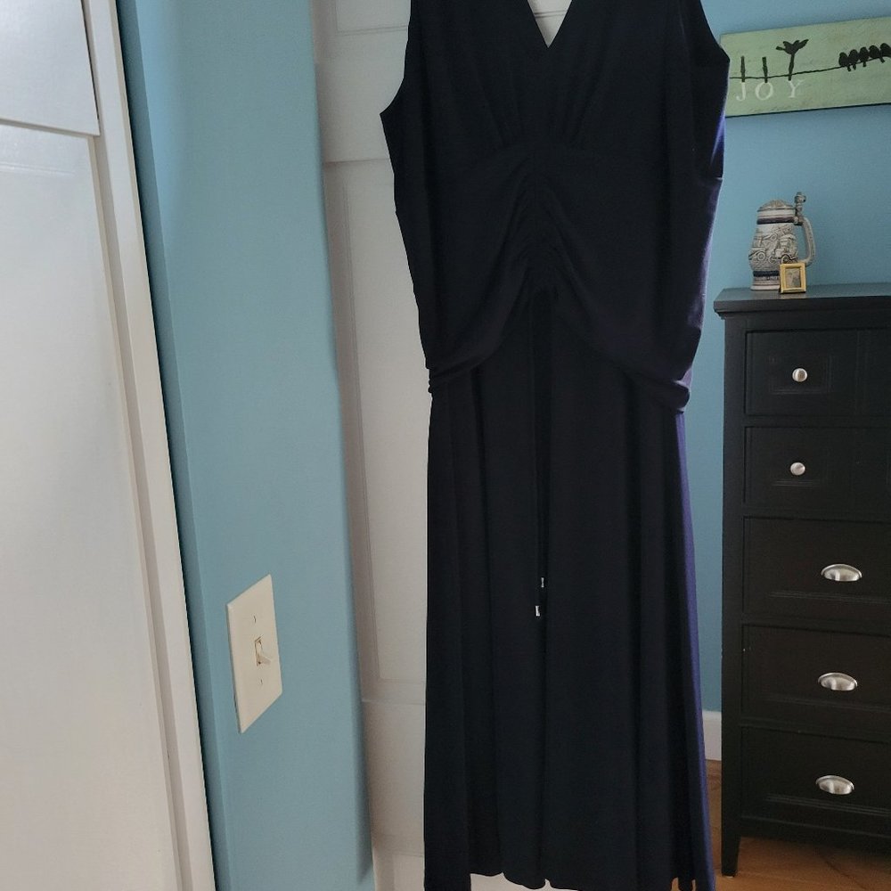 Donna Ricco Blue dress